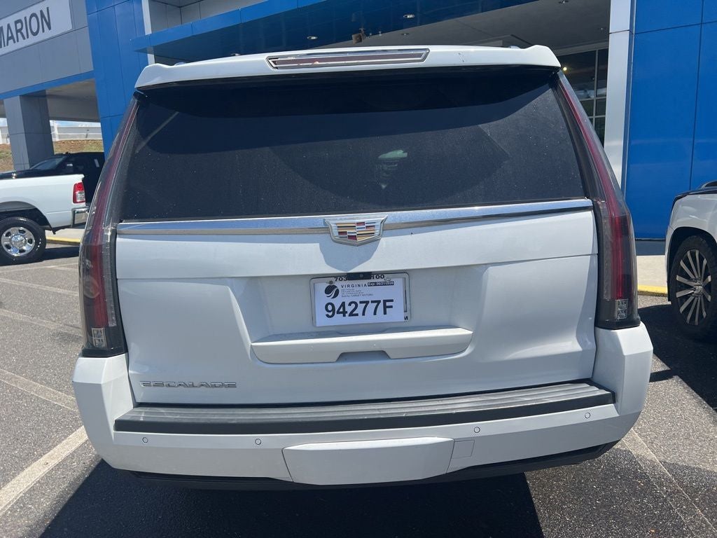 2020 Cadillac Escalade ESV Premium