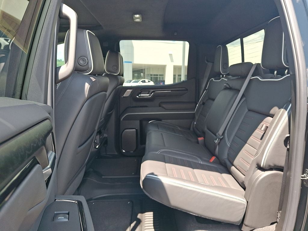 2025 GMC Sierra 1500 AT4X