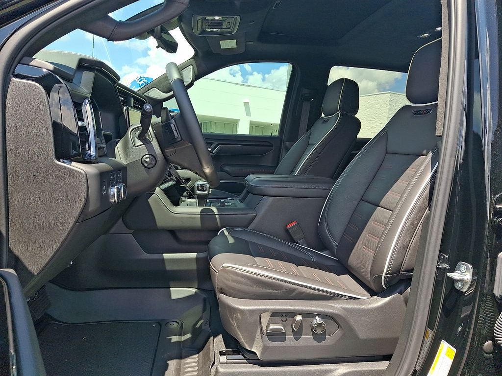 2025 GMC Sierra 1500 AT4X