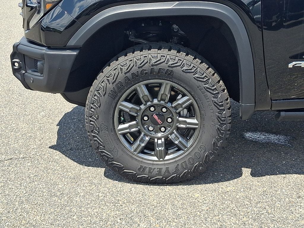 2025 GMC Sierra 1500 AT4X