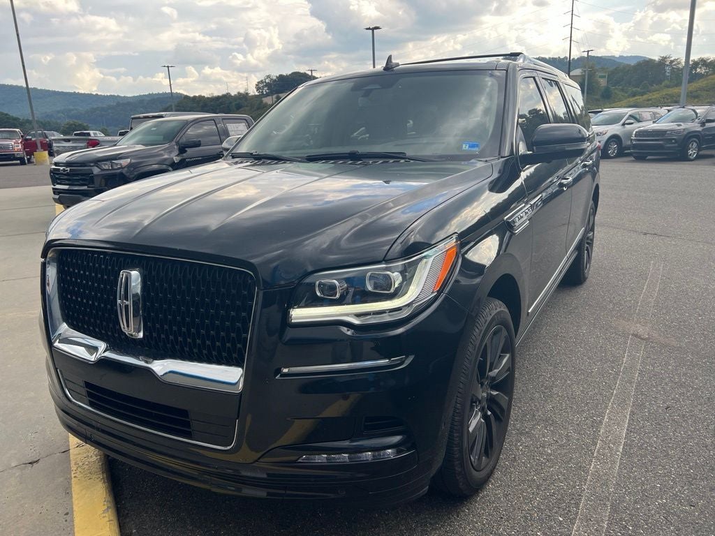 2022 Lincoln Navigator L Reserve