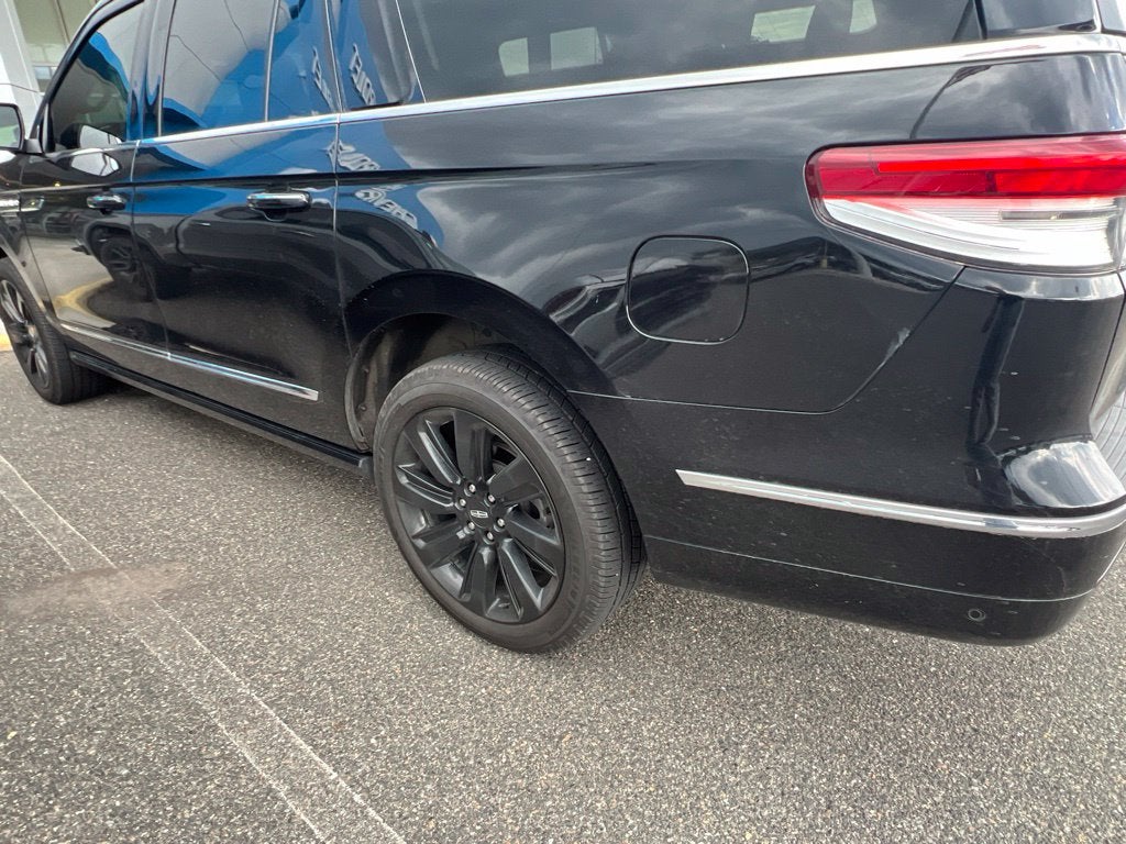 2022 Lincoln Navigator L Reserve