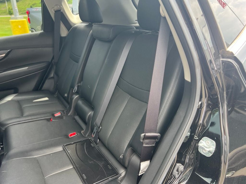 2018 Nissan Rogue SL