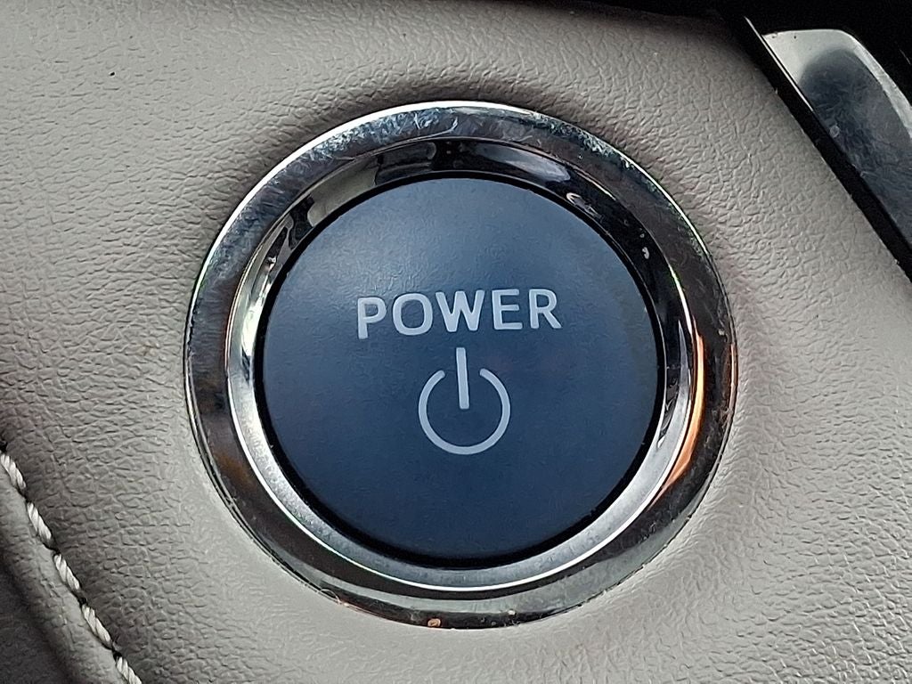 2017 Toyota RAV4 Hybrid Limited