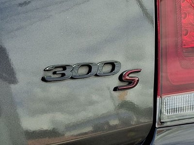 2022 Chrysler 300 S