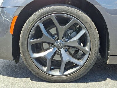 2022 Chrysler 300 S
