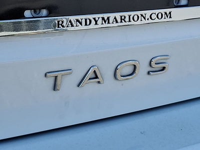 2025 Volkswagen Taos 1.5T SE