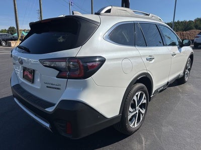 2022 Subaru Outback Touring XT