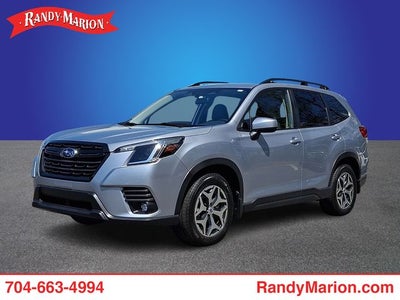 2024 Subaru Forester Premium