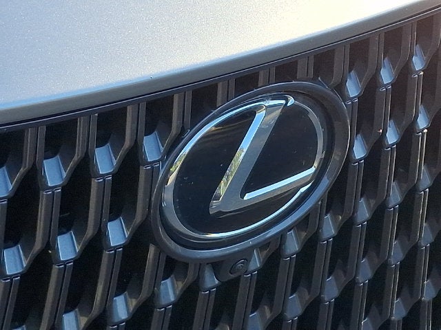 2026 Lexus NX 450h+ Luxury