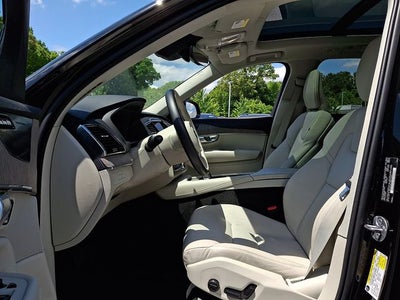 2024 Volvo XC90 Recharge Plug-In Hybrid T8 Plus 6 Passenger