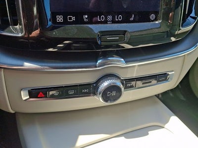 2023 Volvo XC60 B5 Core