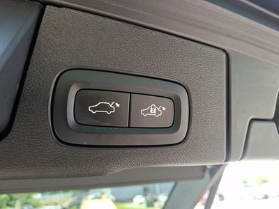 2023 Volvo XC60 B5 Core