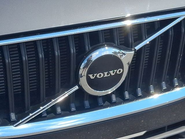 2023 Volvo XC60 B5 Core