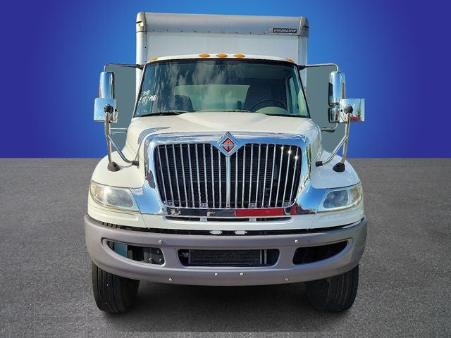 2018 International 4300 26FT BOX