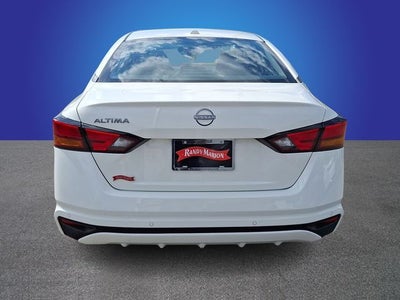 2025 Nissan Altima 2.5 SV