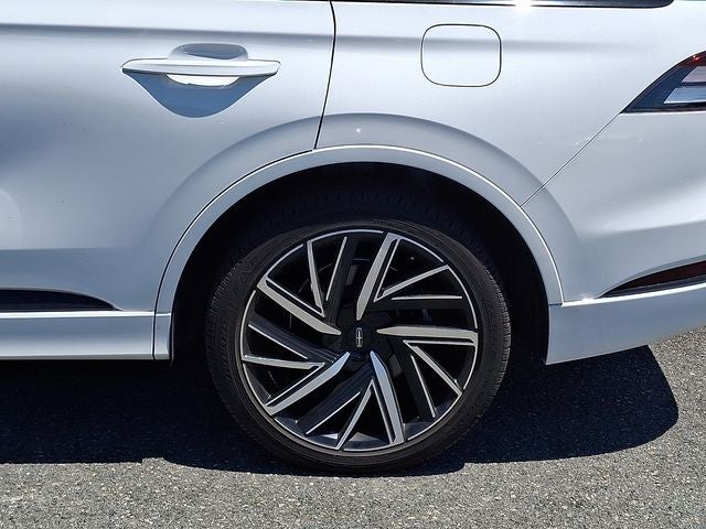 2025 Lincoln Aviator Black Label