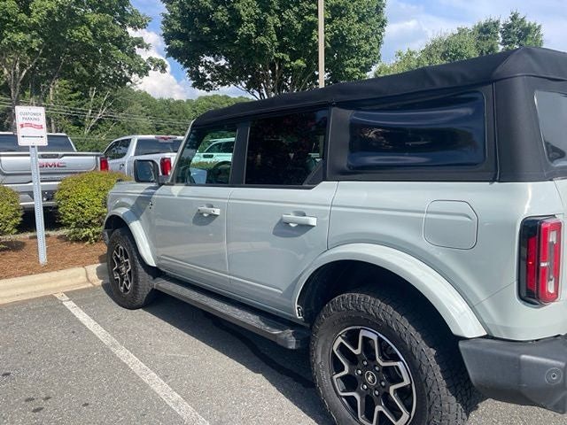 2021 Ford Bronco Base