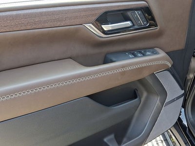 2025 GMC Yukon Denali Ultimate Denali Ultimate