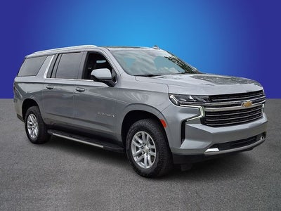 2023 Chevrolet Suburban LT