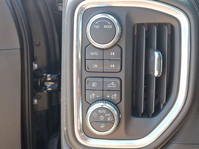 2023 GMC Sierra 2500HD Denali
