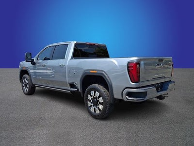 2025 GMC Sierra 2500HD Denali