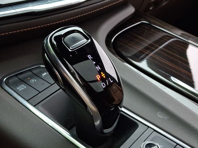 2023 Cadillac Escalade 4WD Premium Luxury