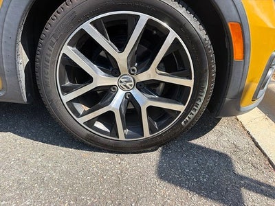 2016 Volkswagen Beetle 1.8T Dune