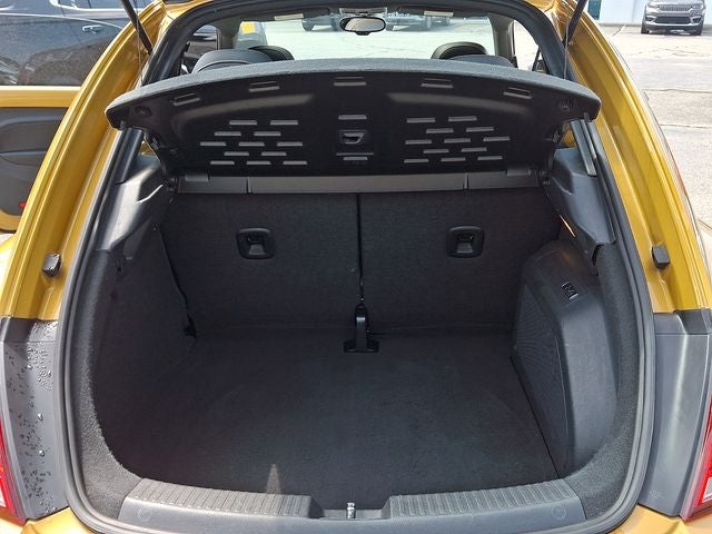 2016 Volkswagen Beetle 1.8T Dune