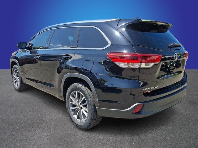 2018 Toyota Highlander SE