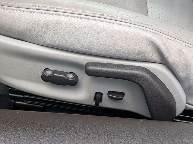 2005 Chevrolet Corvette Base