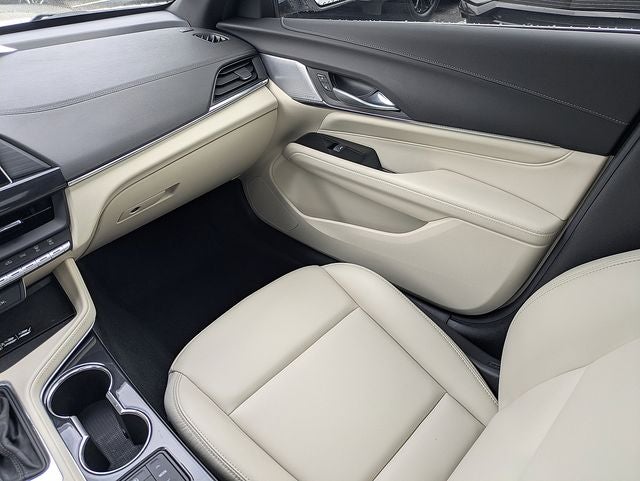 2023 Cadillac CT4 Luxury