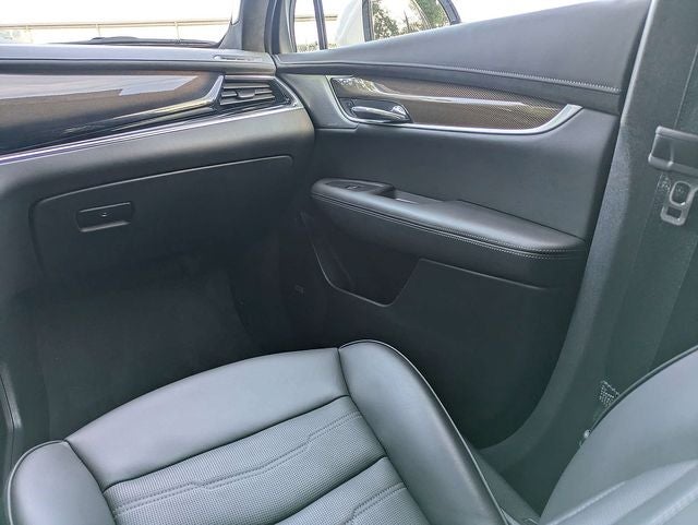 2025 Cadillac XT6 Sport