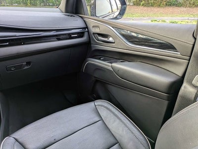 2024 Cadillac Escalade Sport