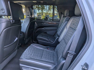 2023 Cadillac Escalade Sport Platinum