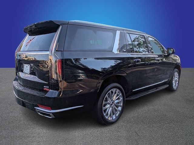 2023 Cadillac Escalade ESV Premium