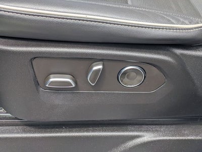2023 Cadillac Escalade ESV Premium