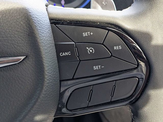 2022 Chrysler 300 S