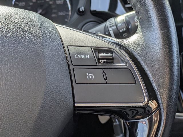2017 Mitsubishi Outlander ES