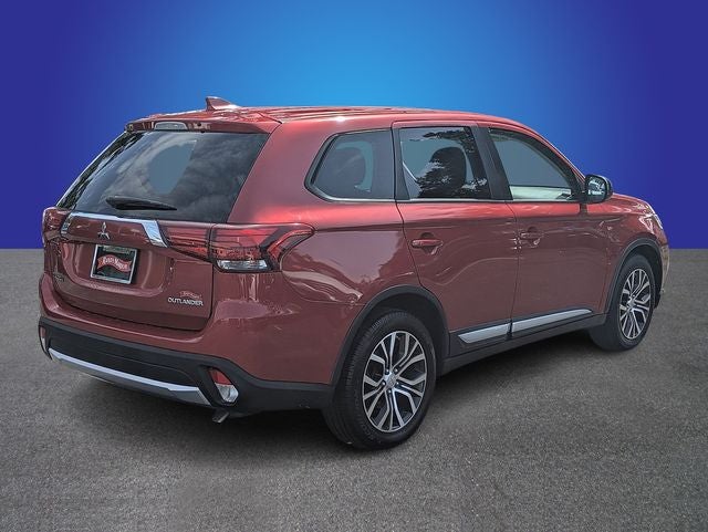 2017 Mitsubishi Outlander ES
