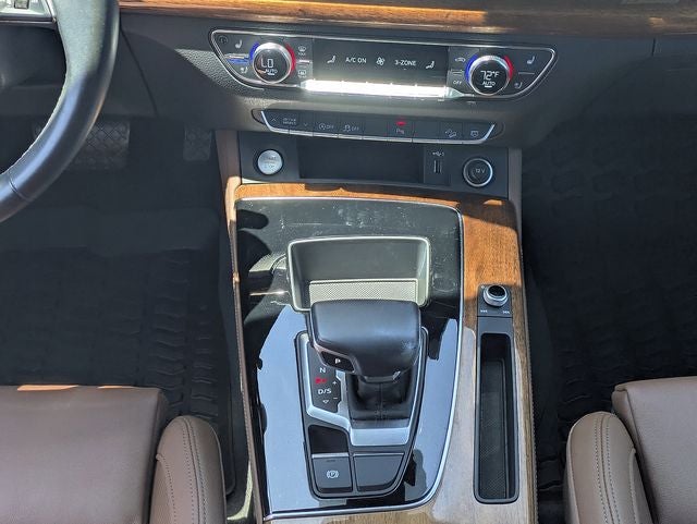 2021 Audi Q5 45 Premium Plus quattro
