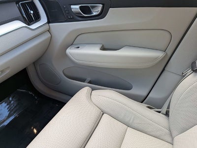 2026 Volvo XC60 Plug-In Hybrid T8 Ultra