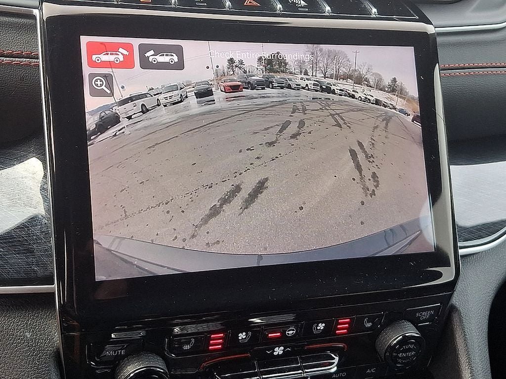 2022 Jeep Grand Cherokee Trailhawk