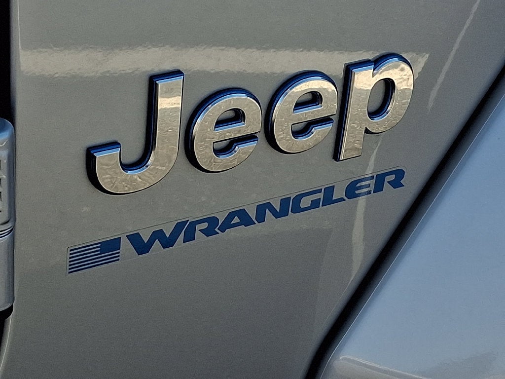 2024 Jeep Wrangler Sahara 4xe
