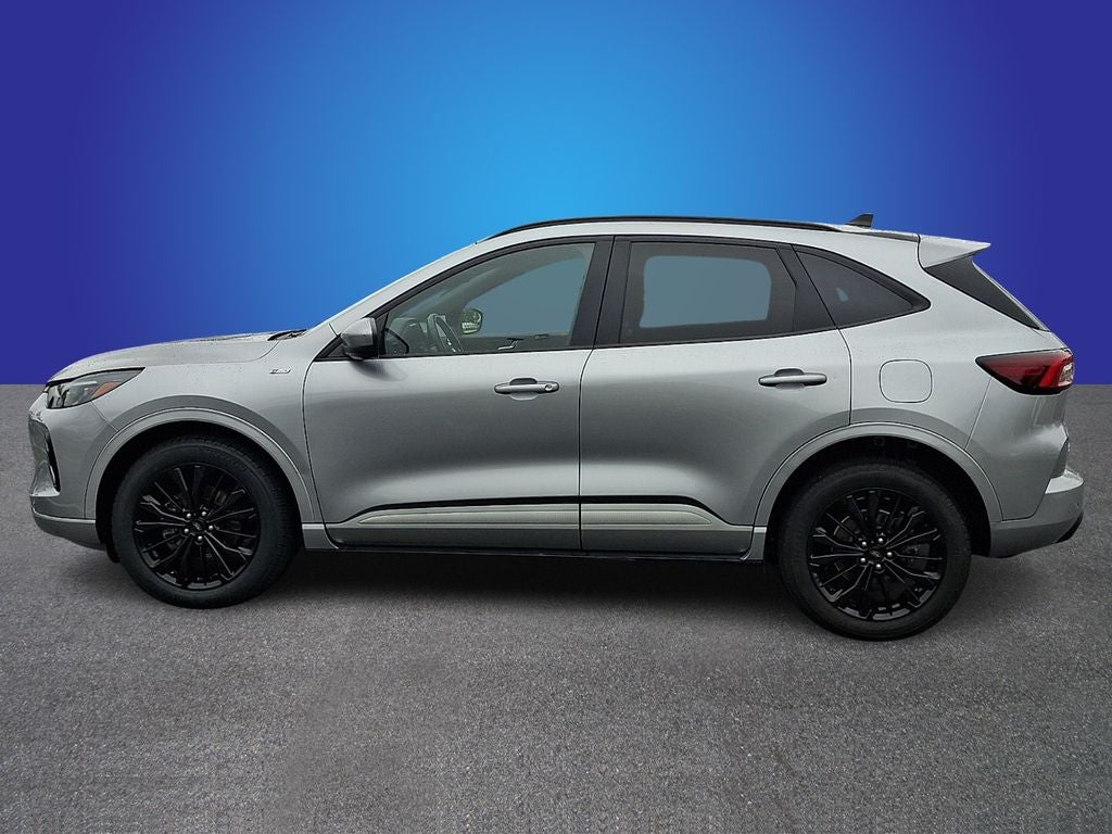 2023 Ford Escape ST-Line Elite