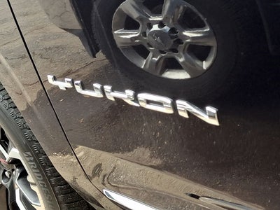 2024 GMC Yukon SLT