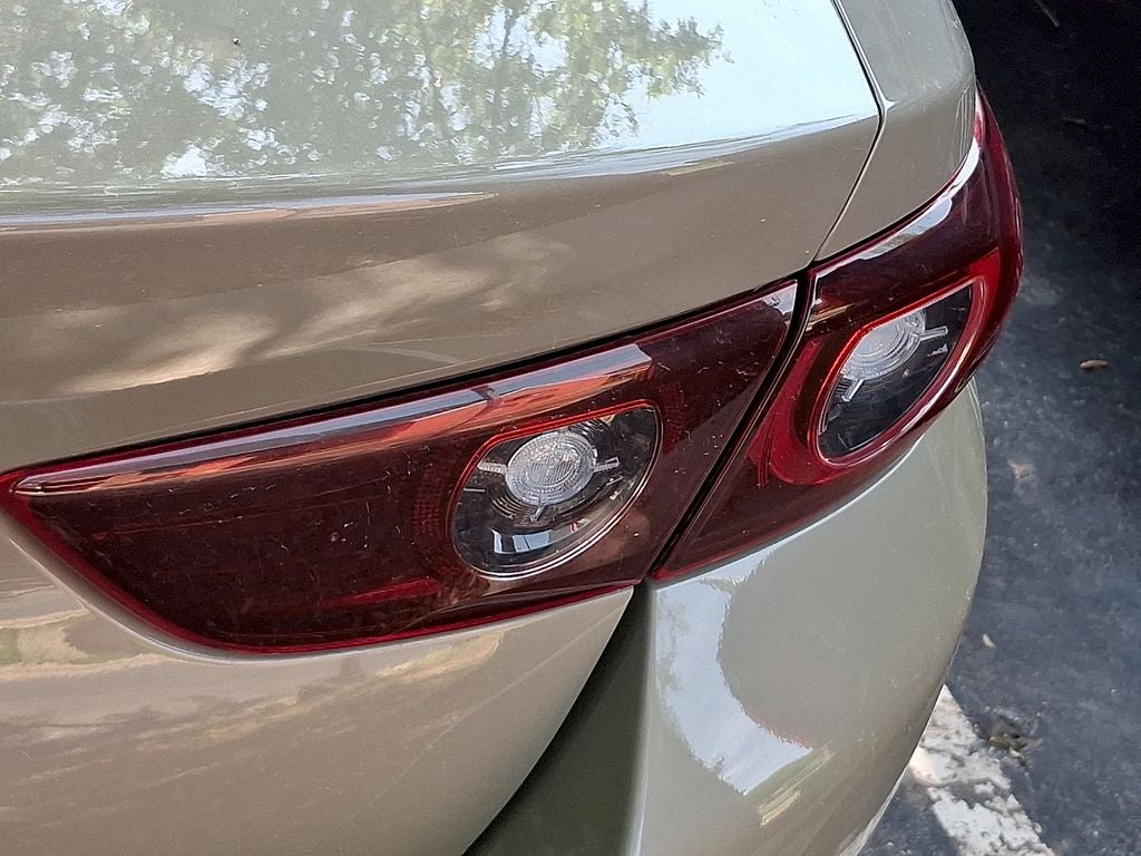 2024 Mazda Mazda3 2.5 Carbon Turbo