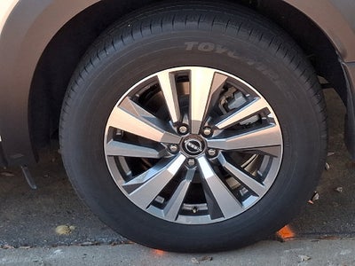2024 Nissan Pathfinder SL