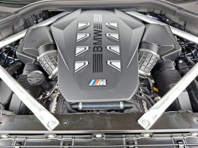 2025 BMW X5 M60i