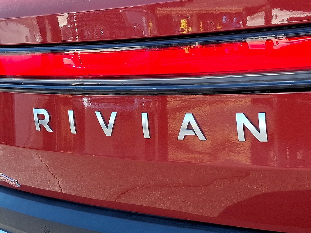 2022 Rivian R1T Adventure